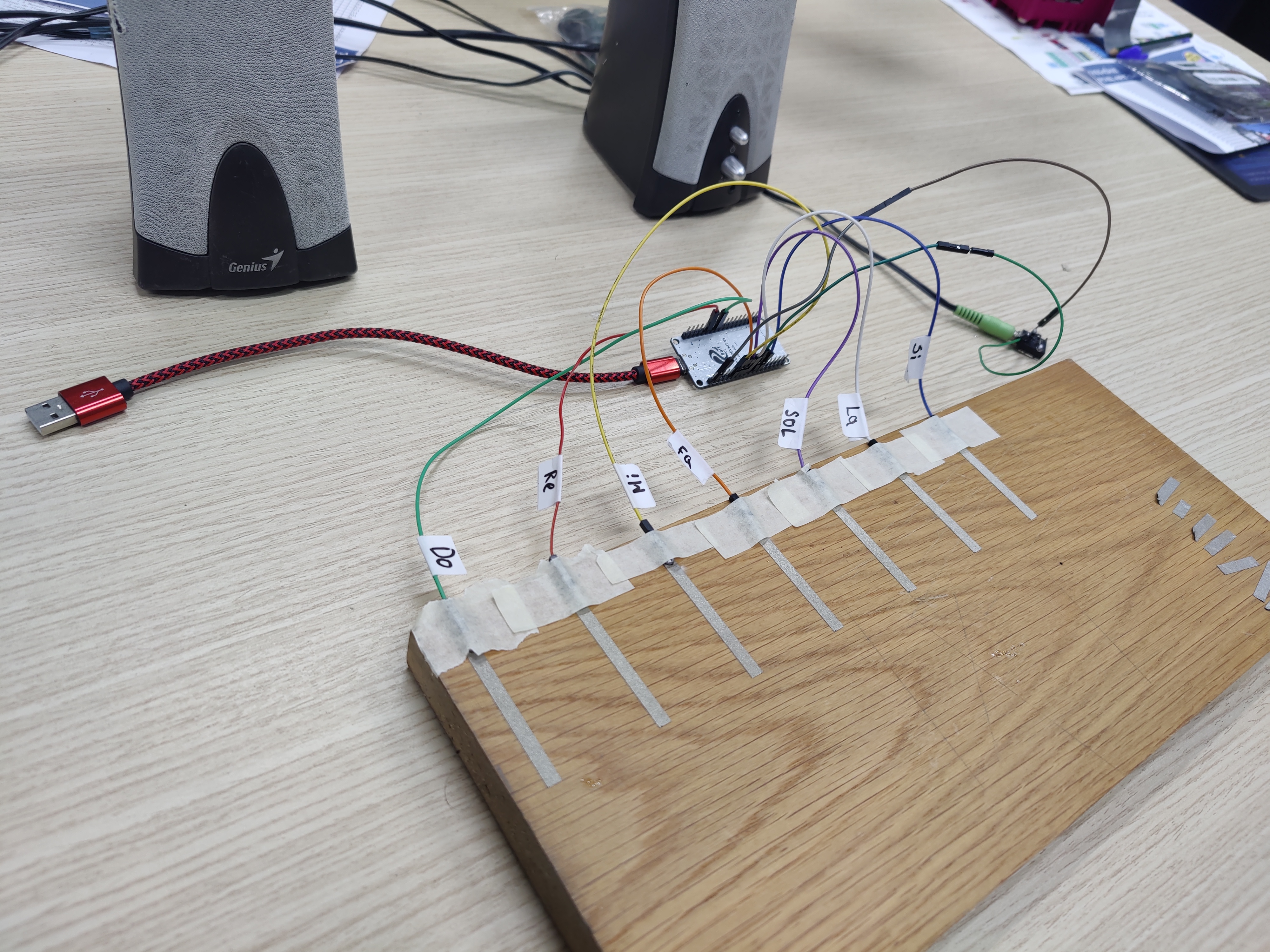 Κατασκευή Touch Piano με ταινίες αφής