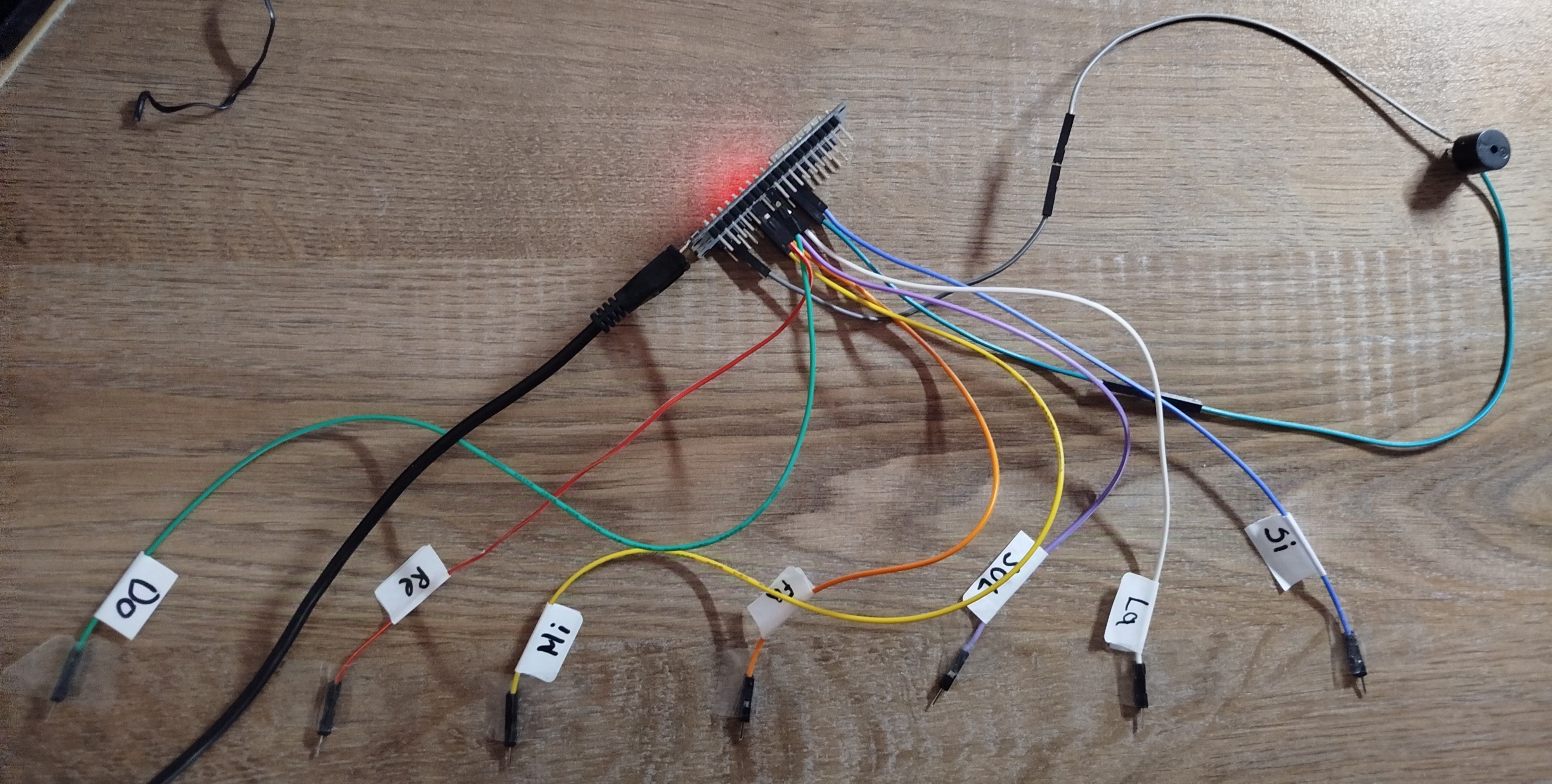 Touch Piano με ESP32